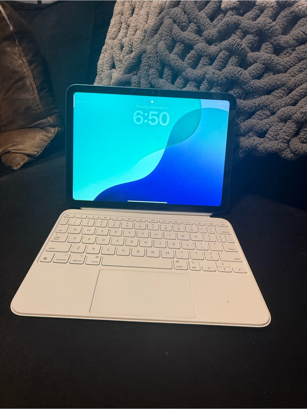 Barely used 11 Inch IPad blue with Zolio keyboard